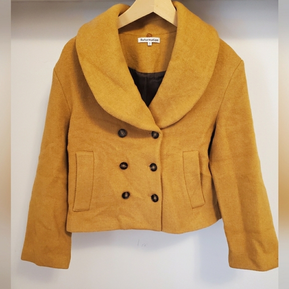 Reformation Scarlett Double Breast oversized coat. Wool blend. Yellow. Size XS. - Picture 2 of 15